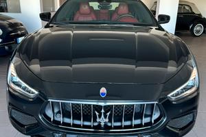 MASERATI GHIBLI GRANSPORT