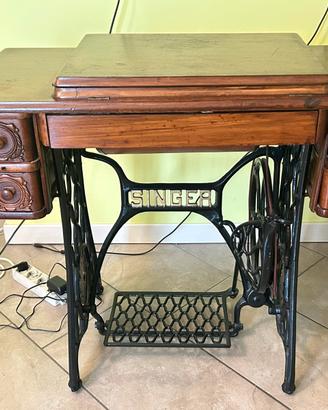Macchina da cucire SINGER anno 1927