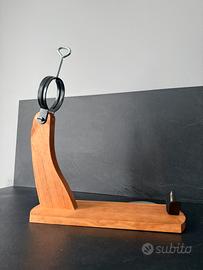 Sostegno per affettare prosciutto