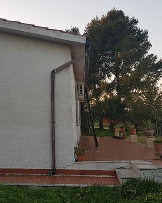 Villa-rustico zona Noto con 5 ettari di uliveto