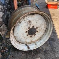 Cerchi per trattore 18.4R34