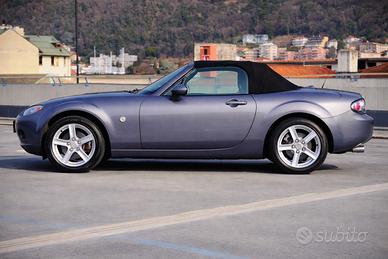 Mazda mx-5 NC 1.8L -126CV . Anno 2006
