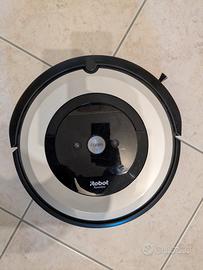 Roomba E5 iRobot aspirapolvere 