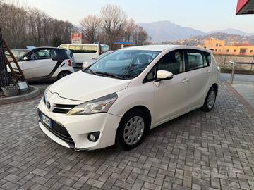 Toyota Verso 1.6 D-4D EURO 6 2016 - NEOPATENTATI