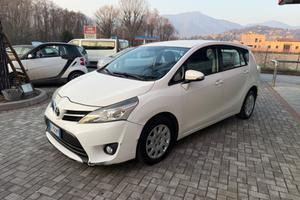 Toyota Verso 1.6 D-4D EURO 6 2016 - NEOPATENTATI