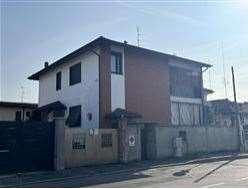 Villetta schiera a Parabiago