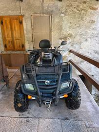 quad can-am 650 outlander