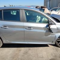 Sportello post destro Peugeot 208 2023
