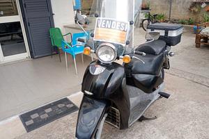 Aprilia scarabeo 150