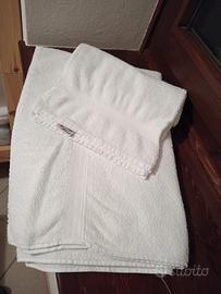 32 coppie di salviette