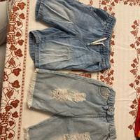 2 jeans corti taglia 4/6 anni