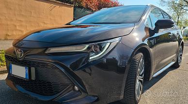 Toyota Corolla Touring Sports 2.0 Hybrid