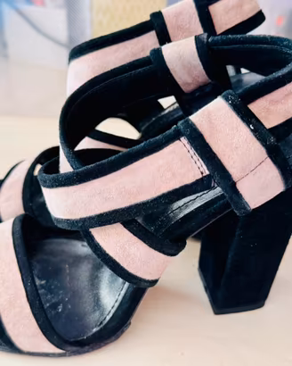 Scarpe in pelle