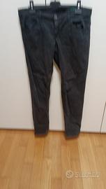 Pantaloni nero Benetton taglia 32 super skinny