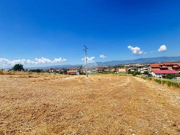 TER. RESIDENZIALE A LUZZI