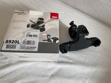 Givi - Smart Clip L - S920L