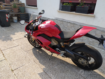 Panigale v4s 2020