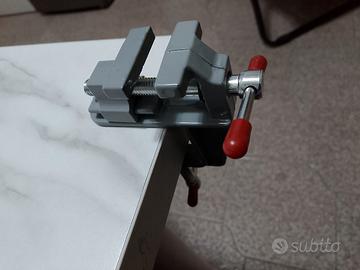 piccola morsa in alluminio