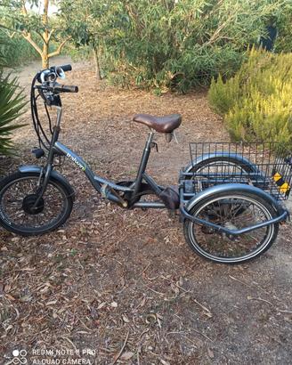 TRICICLO ELETTRICO 