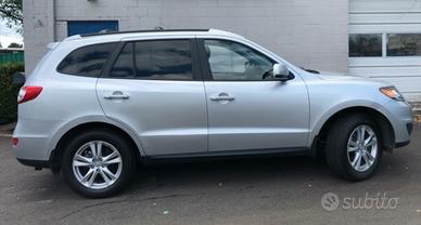 Auto Hyundai Santa Fe 7 posti