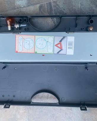 KIT emergenza con triangolo, fusibili lampadine