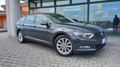 Volkswagen Passat Variant 2.0 TDI DSG Business Blu