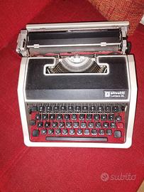 macchina da scrivere 