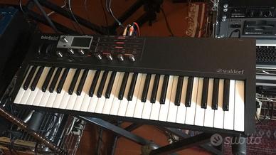 tastiera sintetizzatore