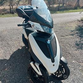 Piaggio MP3 300 - Giugno 2016 - 39.000 km