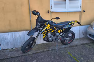 Suzuki drz 400 SM, VALENTI, motore rifatto.