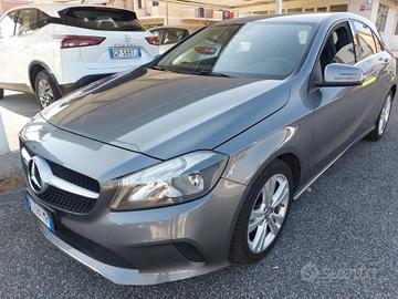 MERCEDES-BENZ A 180 d Sport km 116000 Navig Retr