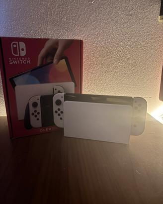 NINTENDO SWITCH OLED (PREZZO TRATTABILE)