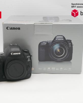 Canon EOS 5D Mark IV