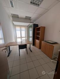 Locale uso ufficio