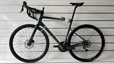 Bici da corsa Berria Belador 6.1 Taglia M nuova