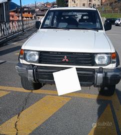 mitsubisci pajero
