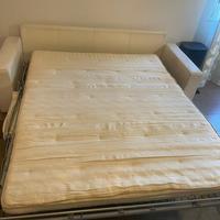 Coppia divani letto pelle