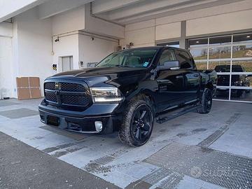 RAM Ram 1500 4x4 2019 Ram 1500 5.7 emi Classi...