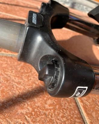 Forcella 27.5 suntour