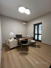 N° 2 stanze per uso professionale