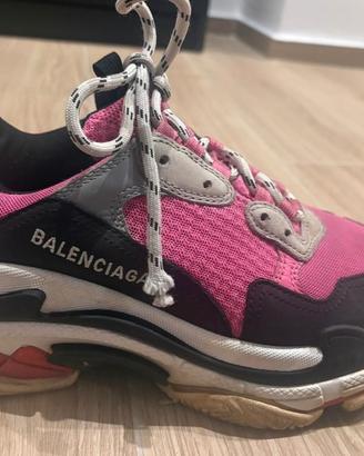 balenciaga triple s originali 