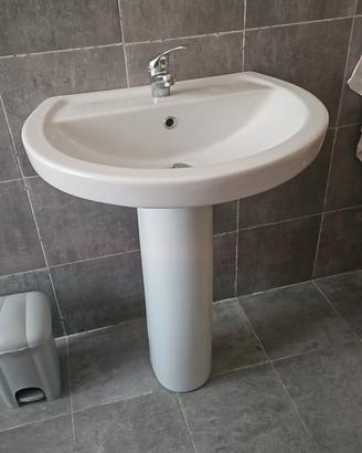 Lavabo completo di colonna e miscalatore