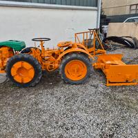 Trattore Pasquali 4x4 + atrezatura 