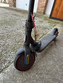 Monopattino Xiaomi Pro 2 25Km/h