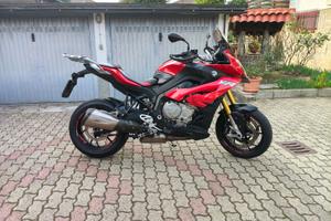 BMW S1000XR