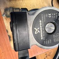 pompa circolatore caldaia SIME GRUNDFOS  UPS 15 60