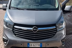 Opel vivaro 9 POSTI GANCIO TRAINO