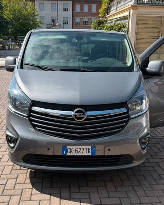 Opel vivaro 9 POSTI GANCIO TRAINO