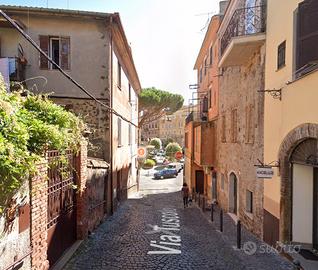 Monte compatri ampio e grazioso bilocale