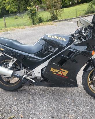 Honda VFR 750 f